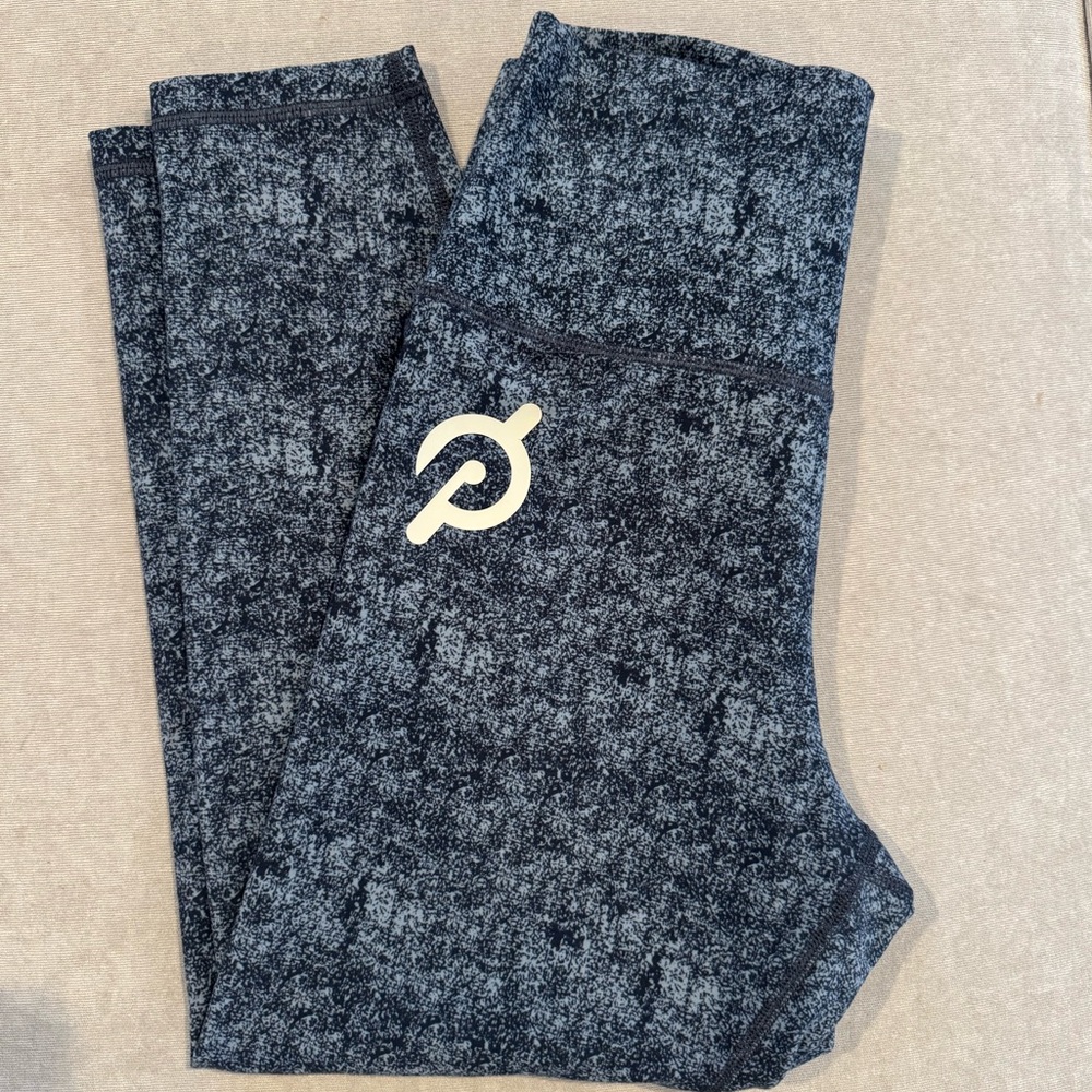 Peloton Apparel Capri Leggings